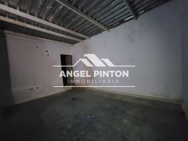 #10063 - CASA para Venta en Maracaibo - V - 3