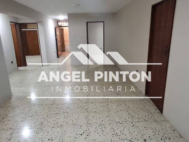#10065 - APARTAMENTO para Alquiler en Maracaibo - V - 1