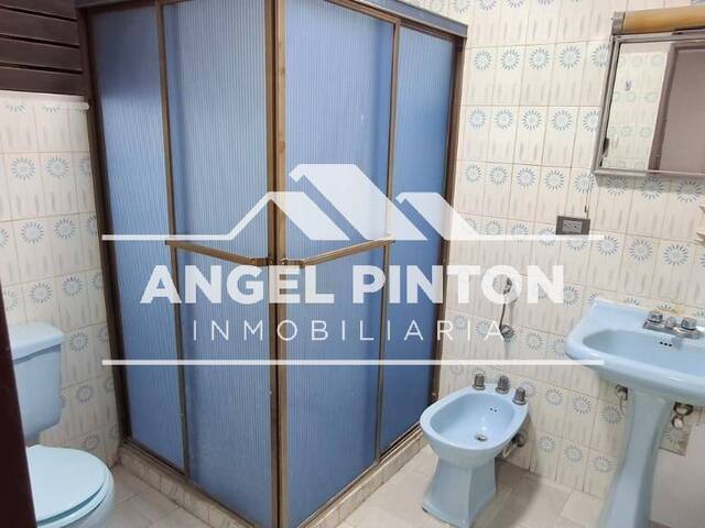 APARTAMENTO para Alquiler en Maracaibo - 4