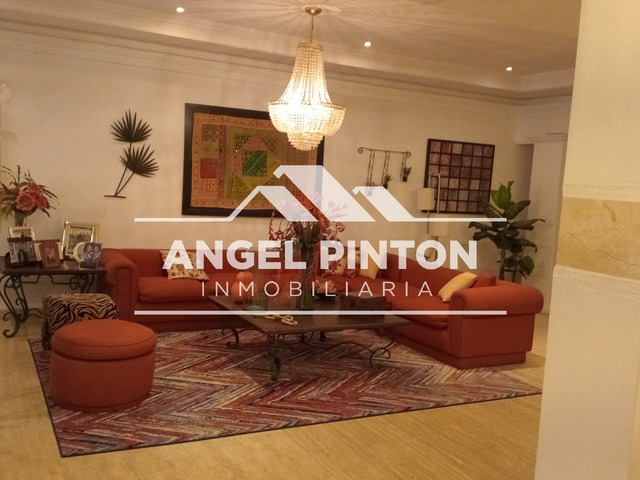 #10062 - CONJUNTO CERRADO para Venta en Caracas - A - 1