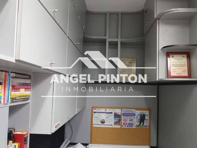 #10070 - OFICINA para Venta en Maracaibo - V - 2