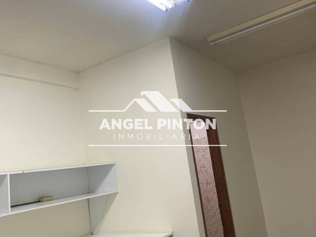 #10114 - LOCAL COMERCIAL para Alquiler en Maracaibo - V - 3