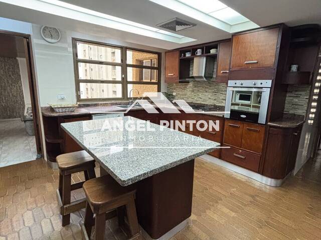#040826 - APARTAMENTO para Venta en Maracaibo - V