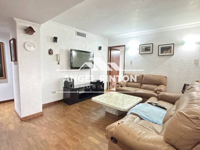 #040826 - APARTAMENTO para Venta en Maracaibo - V