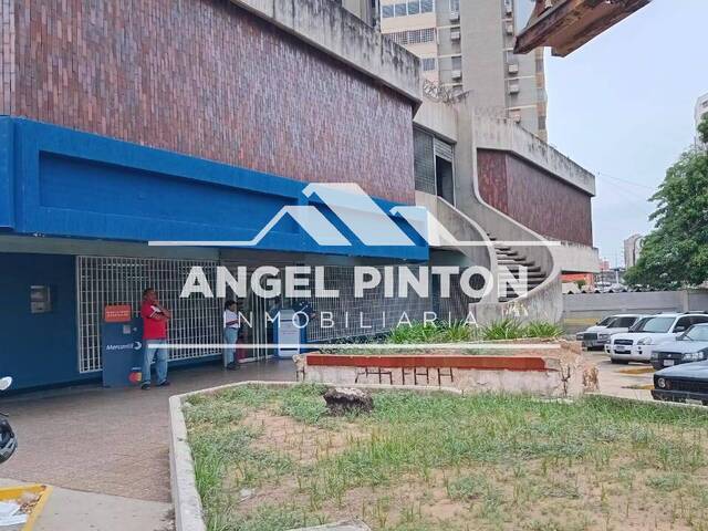 #100813 - LOCAL COMERCIAL para Venta en Maracaibo - V - 2
