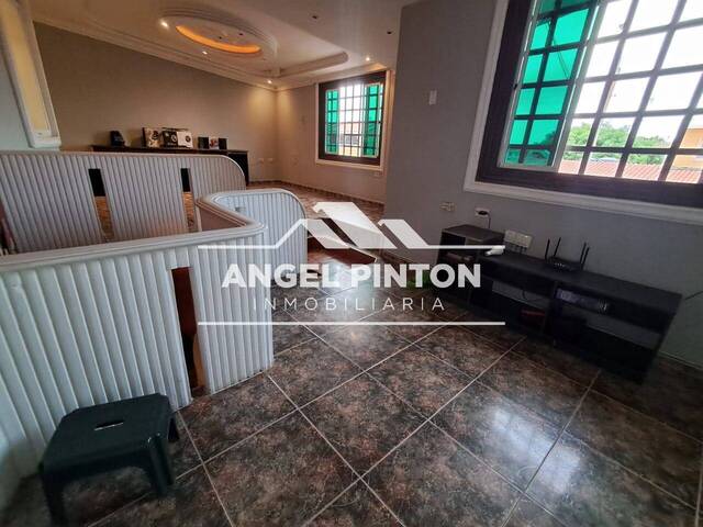 CONJUNTO CERRADO para Venta en Maracaibo - 5