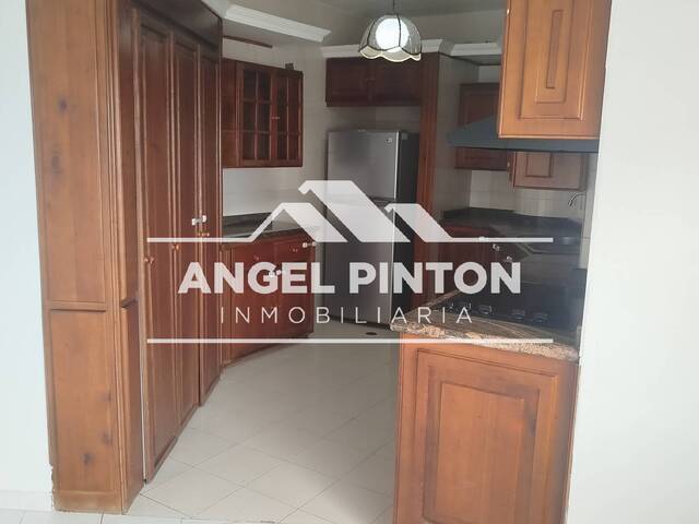 APARTAMENTO para Alquiler en Maracaibo - 4