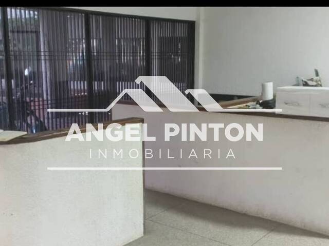 GALPÓN / BODEGA para Alquiler en Maracaibo - 4