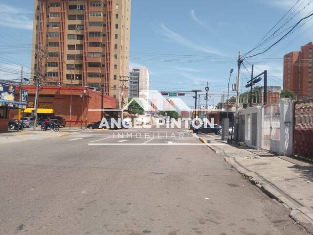 #10170 - CASA COMERCIAL para Venta en Maracaibo - V - 3