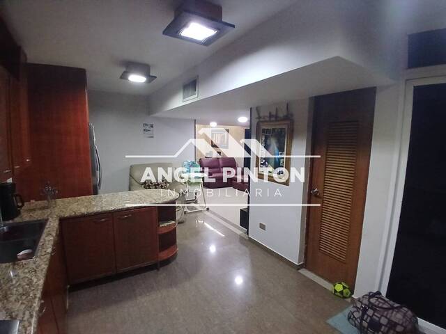 CONJUNTO CERRADO para Venta en Maracaibo - 3