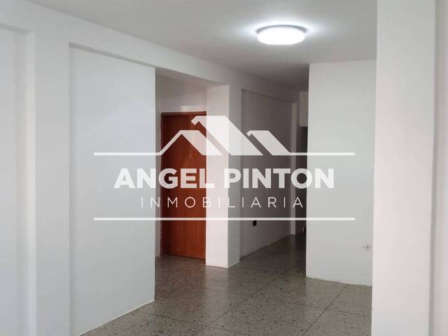 CONJUNTO CERRADO para Venta en Maracaibo - 5