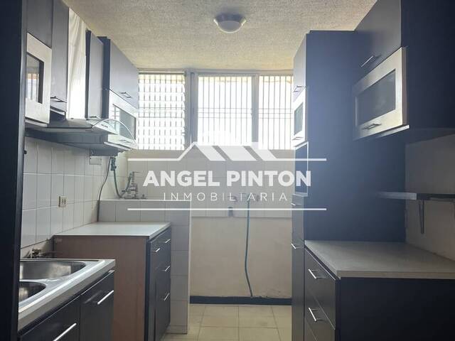 #10224 - APARTAMENTO para Venta en Maracaibo - V - 3