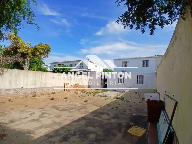 CONJUNTO CERRADO para Venta en Maracaibo - 5