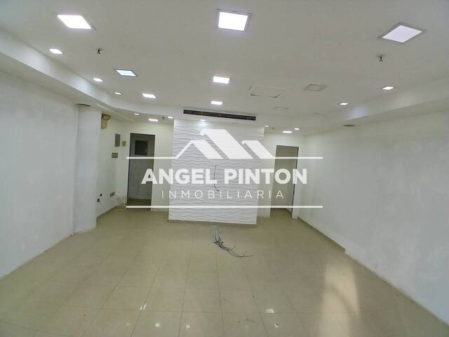 #10198 - LOCAL COMERCIAL para Alquiler en Maracaibo - V - 2