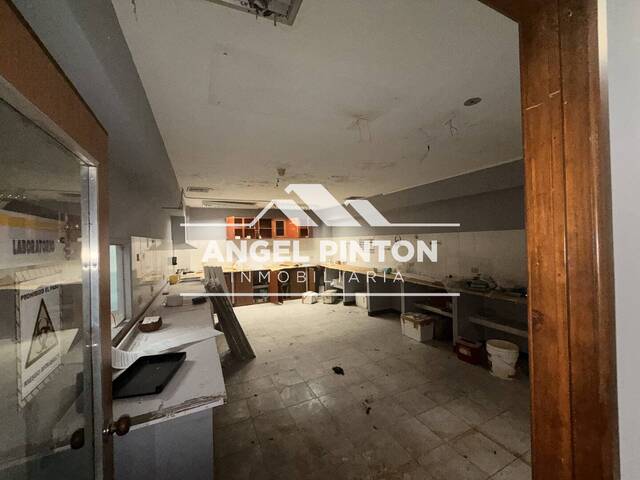 #10234 - LOCAL COMERCIAL para Venta en Maracaibo - V - 2
