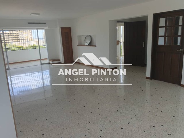 #10237 - APARTAMENTO para Alquiler en Maracaibo - V - 2