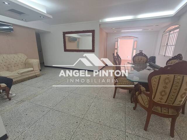 #10249 - CASA para Alquiler en Maracaibo - V - 3