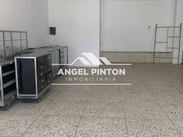 #10500 - LOCAL COMERCIAL para Alquiler en Maracaibo - V - 2