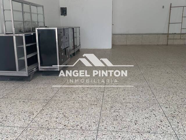 #10500 - LOCAL COMERCIAL para Alquiler en Maracaibo - V - 3