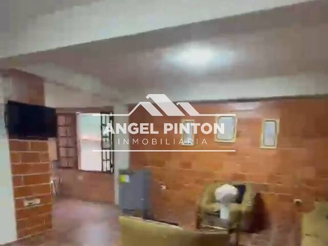#10263 - CHALET para Venta en La Puerta - T - 2