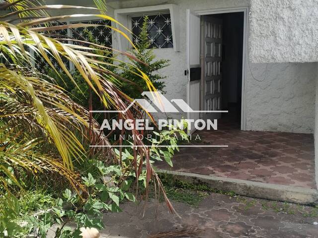 #10273 - CASA para Venta en Caracas - A - 3