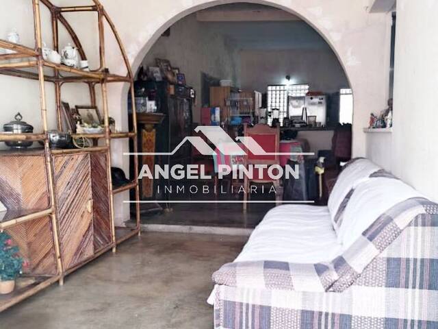 #10283 - CASA para Venta en Acarigua - P - 2