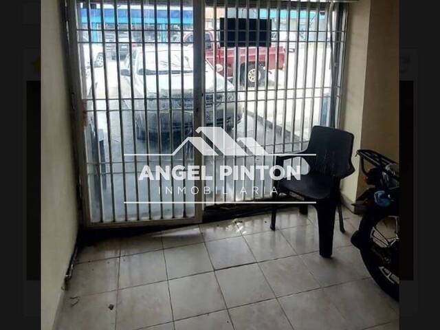 LOCAL COMERCIAL para Alquiler en Maracaibo - 4