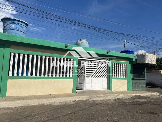 #10292 - CASA COMERCIAL para Venta en Maracaibo - V - 1