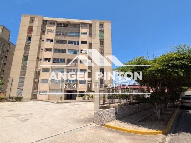 #10285 - APARTAMENTO para Alquiler en Maracaibo - V - 2