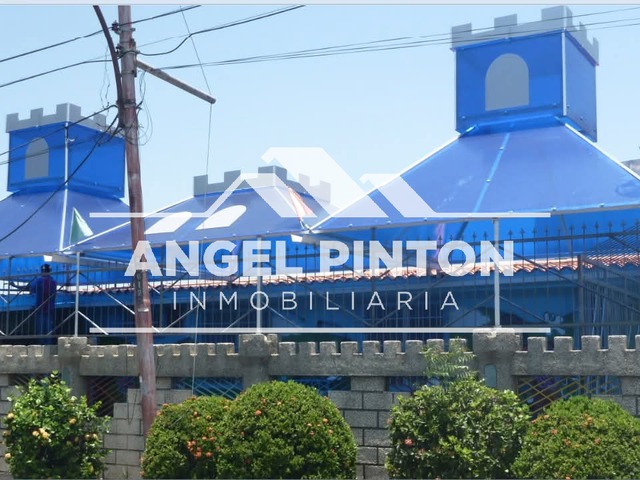 #10303 - CASA COMERCIAL para Venta en Cabimas - V - 2