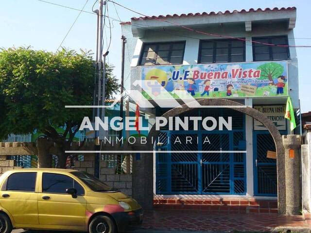 CASA COMERCIAL para Venta en Cabimas - 4