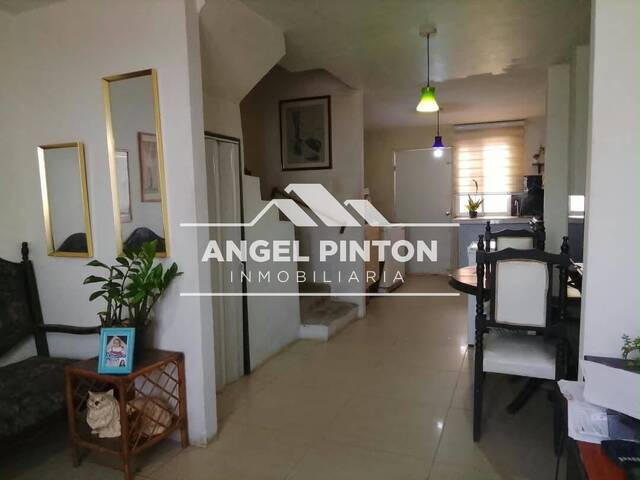 CONJUNTO CERRADO para Venta en Maracaibo - 4