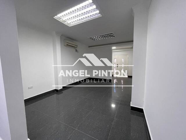 OFICINA para Venta en Maracaibo - 4