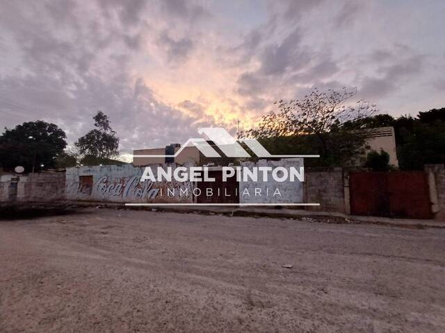 #10342 - TERRENO para Venta en Maracaibo - V - 2