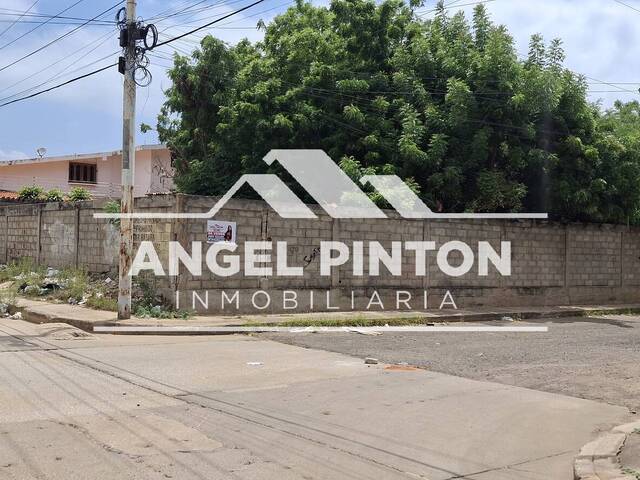 #10351 - TERRENO para Venta en Maracaibo - V - 3
