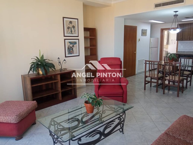 #4423 - APARTAMENTO para Alquiler en Maracaibo - V - 3