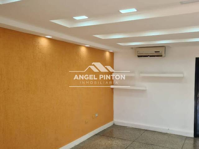 #4636 - EDIFICIO RESIDENCIAL para Alquiler en Ciudad Ojeda - V - 3
