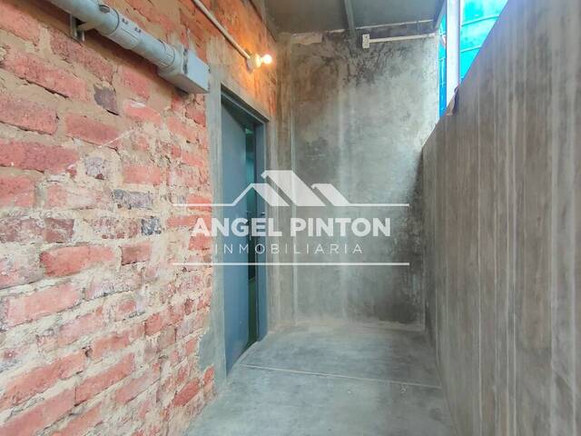 #5139 - LOCAL COMERCIAL para Alquiler en Maracaibo - V - 2