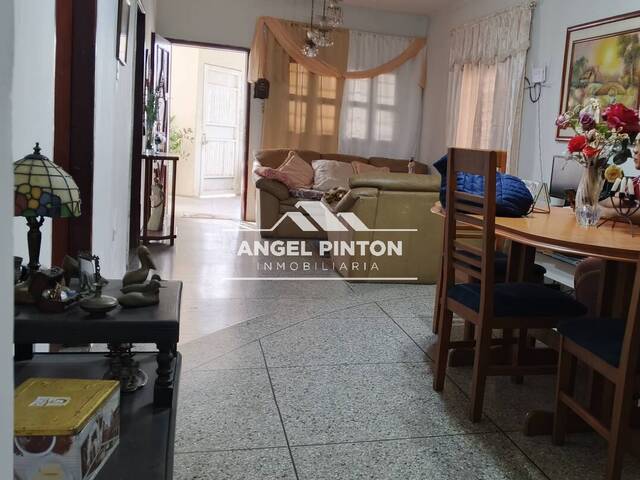#7605 - CASA para Venta en Maracaibo - V - 3